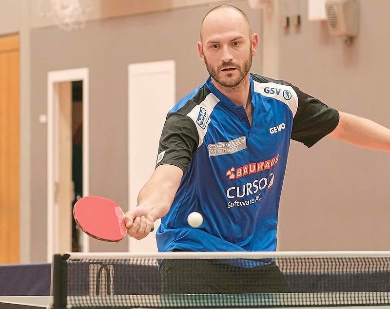 Dennis_Groetzsch---Copyright_Harald_Friedrich.jpg