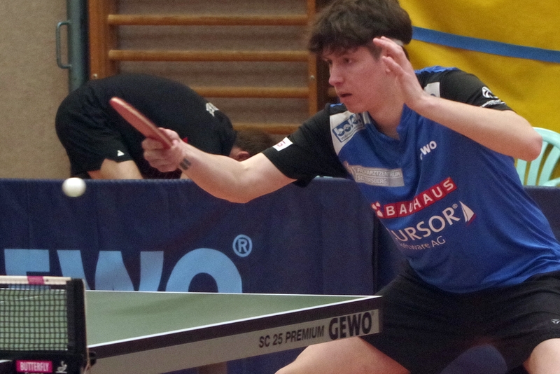 lukas260421.jpg